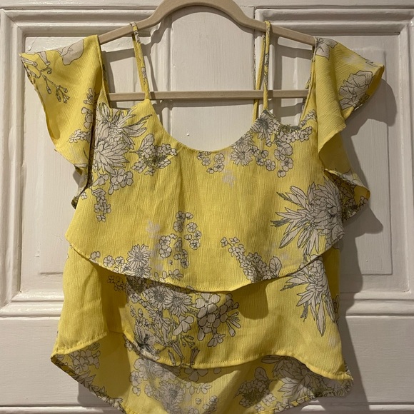 Floral Yellow Ruffle Top - Picture 3 of 6